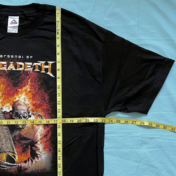 MEGADETH Vic Rattlehead "Arsenal" T-Shirt - Picture 5 of 7